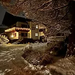 Sonnenwinkl Bed & Breakfast 3*