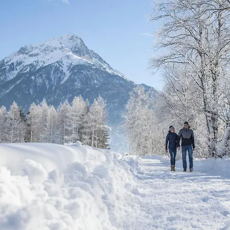 Sonnenwinkl לינה וארוחת בוקר 3*